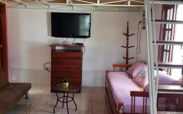 Casa da Dinda à 650m da praia de Itaúna