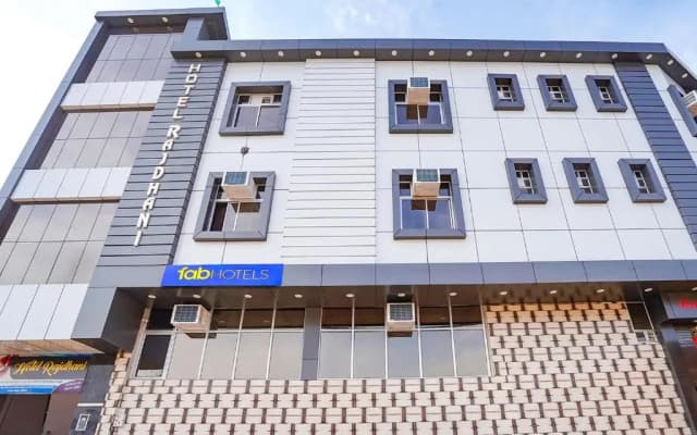 Fabhotel Rajdhani