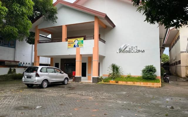 Hotel Magellona Makassar
