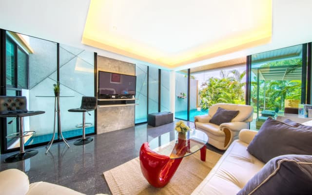 PARADISE Pool Villa Pattaya in Tropicana Village