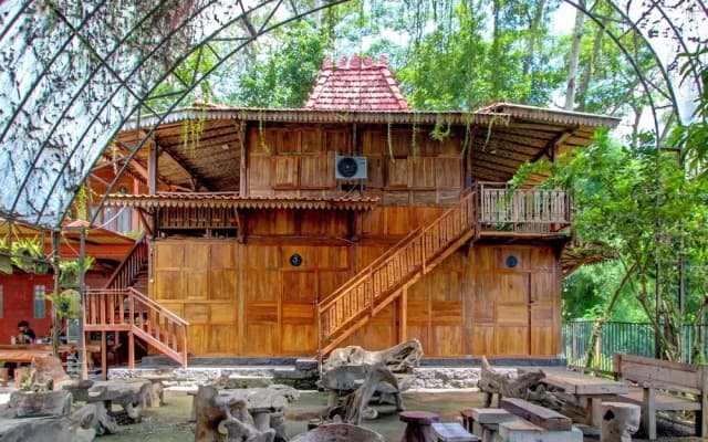 OYO 95018 Anggrek Homestay Jogja Syariah
