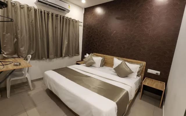Hotel Nova Shine