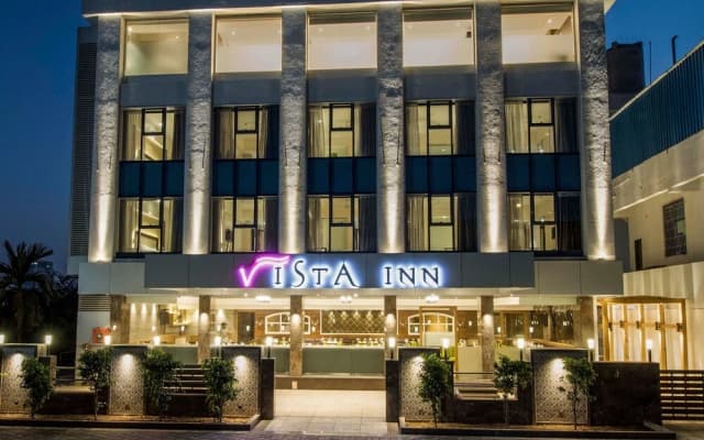Vista Vashi Inn