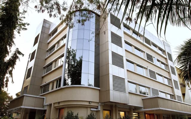 7 Apple Hotel Pimpri Pune