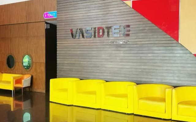 Capital O 75514 Vasidtee City Hotel