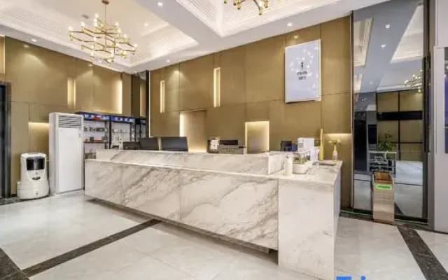 Silver Star Rezen  Hotel (Hotan Night Market)