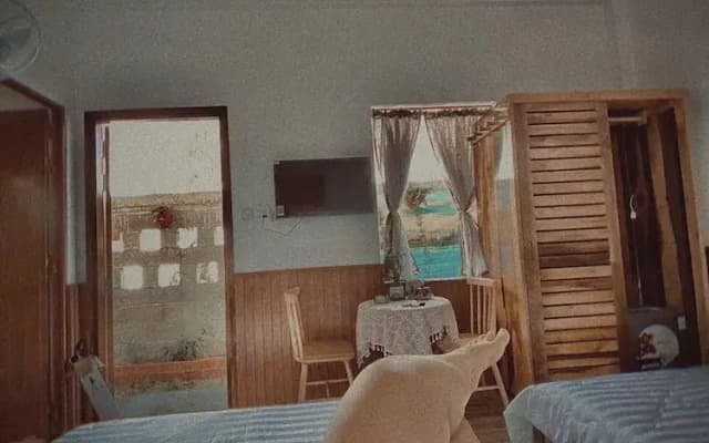 Sea-breeze homestay