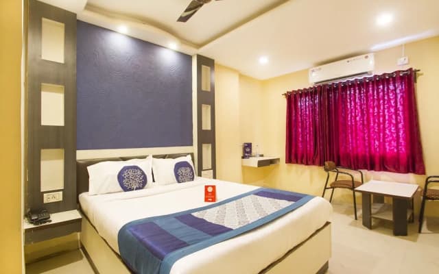 Aditya Deluxe Hotel