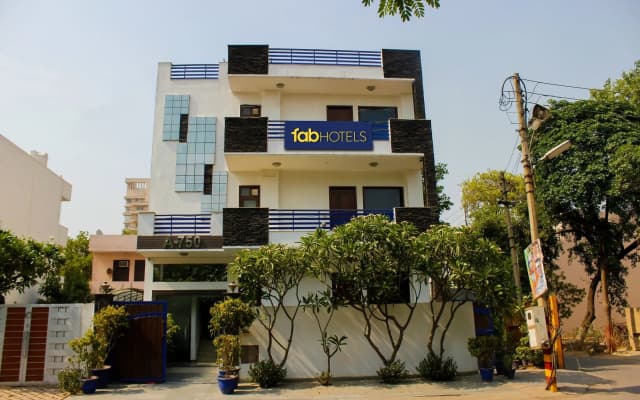 FabHotel The Residency DLF Galleria