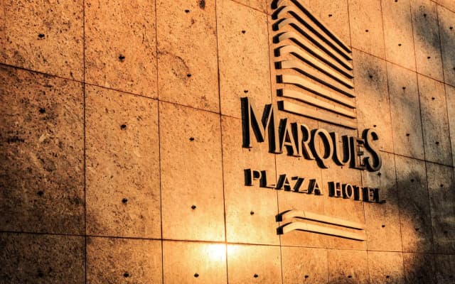 Marques Plaza Hotel