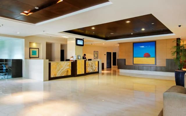 Vibe By The LaLiT Traveller