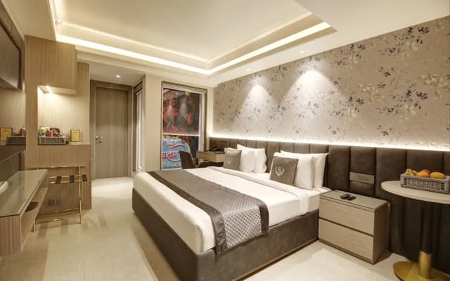 Stepstones Hotels and Inn-DLF PHASE-3