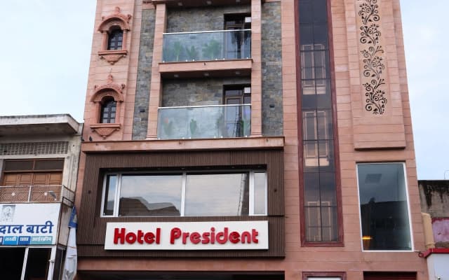 Hotel President