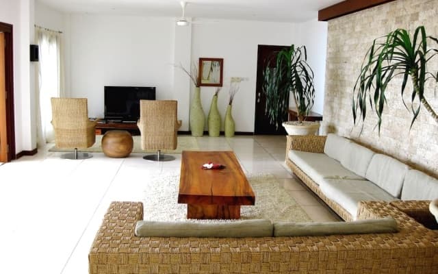 Villa Matahari Terbenam