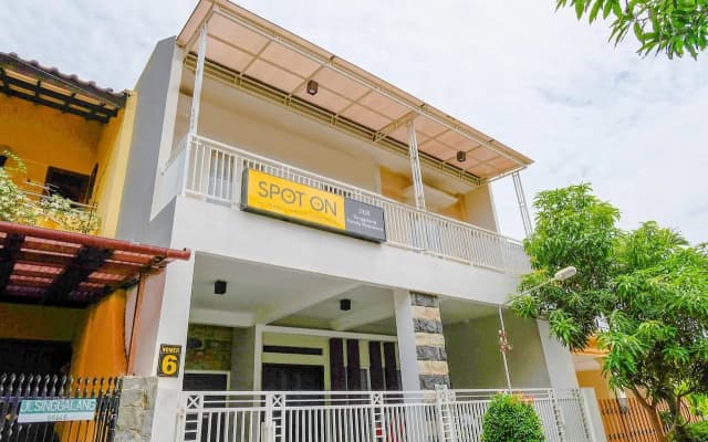 SPOT ON 2325 Singgalang Residence Syariah