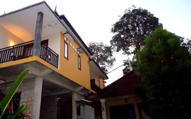 Dewa Put Guest House