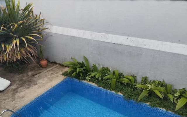 Hospedagem Lirio