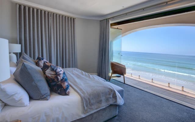 Bay Lodge on the Beach