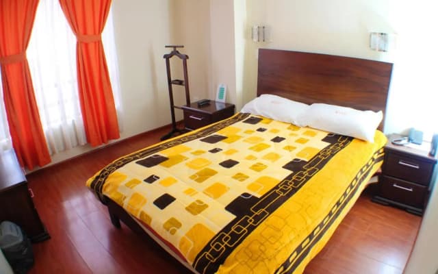 Hotel Santa Isabel II