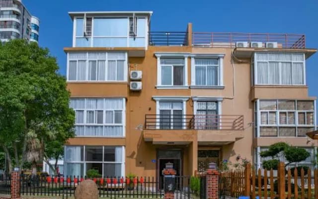 Dongshan Yixin-Yishu Beach House