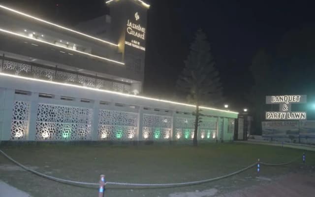 Hotel Jasmine Grand