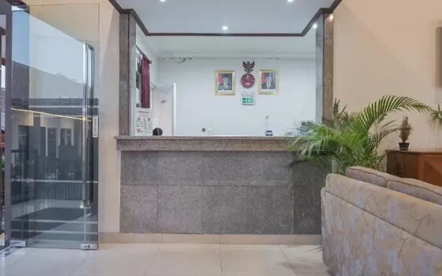 Pondok Dewi Hotel By Reddoorz