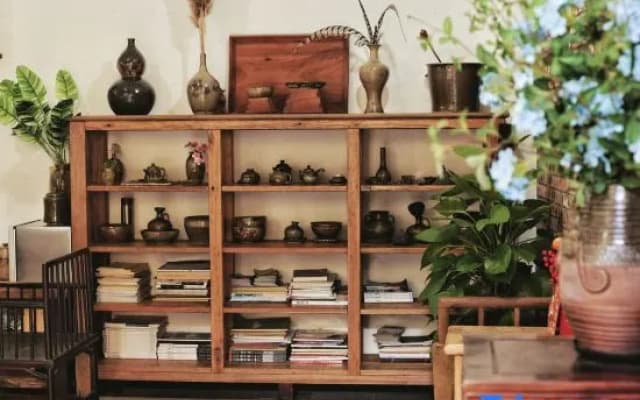 You Tao Qi • Purple Pottery Master • Artist • Sculptor Serene Homestay Courtyard Artistic Stay