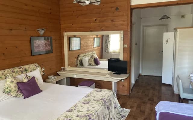 Kurfal Otel