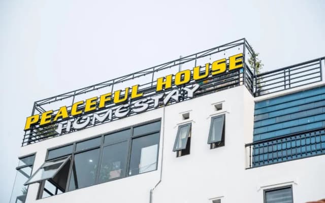 Peaceful House Hostel