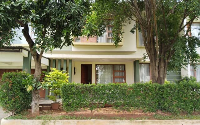 Twin Guest House Grand Wisata