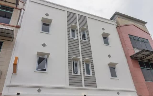 RedDoorz Near Mall SKA Pekanbaru