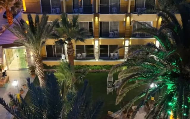 Varol Otel