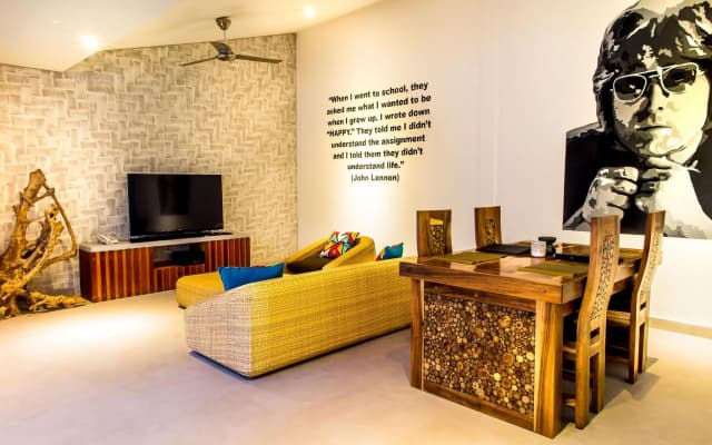 Gili Khayangan Villas