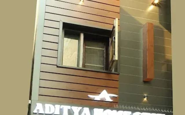 Aditya Home Stay