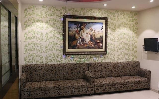Hotel Shri Krishna