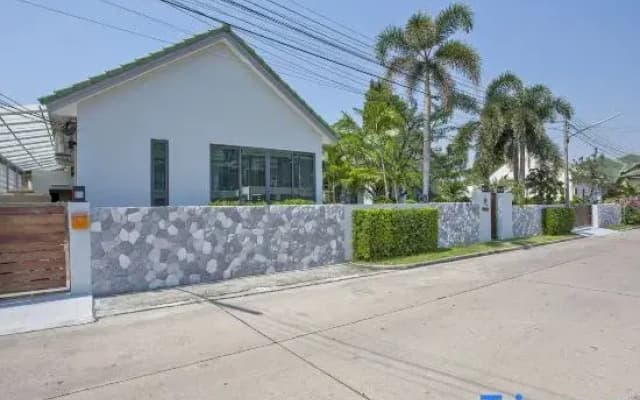 Stylish 2-Villa Combination by Hi At Home