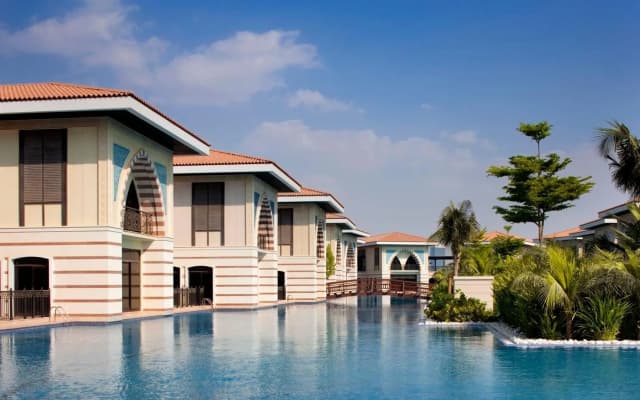 Отель Jumeirah Zabeel Saray Dubai