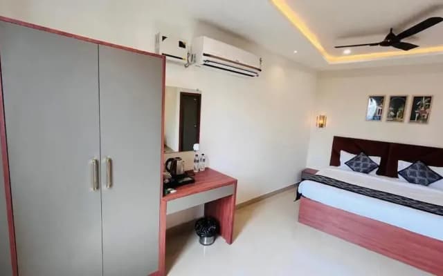 The Comfort Inn