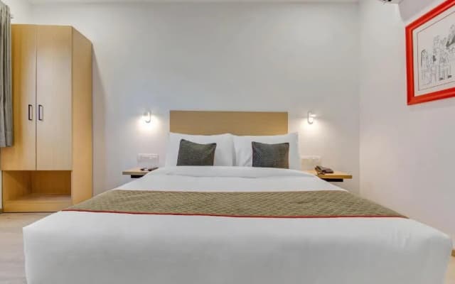 OYO Townhouse 204 Sector 49