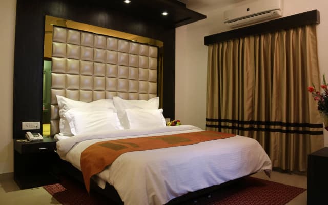 Hotel Sri Nanak Continental