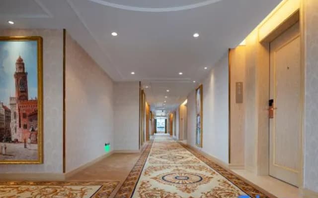 Vienna Hotel (Chaozhou Fenghuang Xincheng)