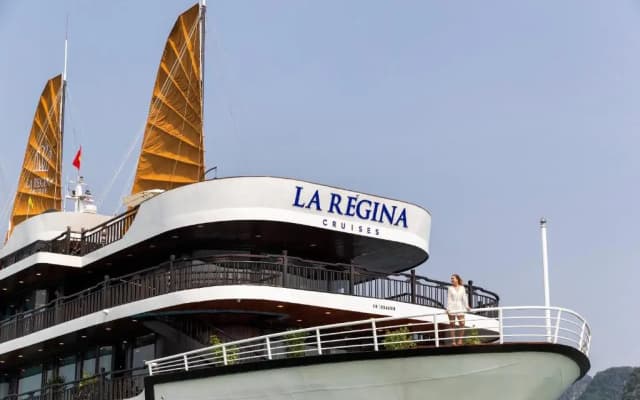La Regina Legend Cruise