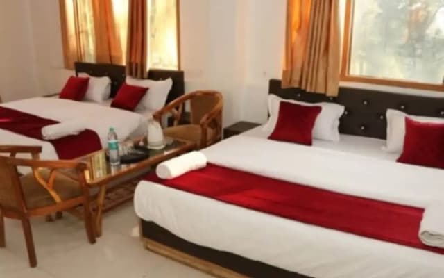 Goroomgo Asha Residency Shimla