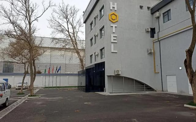 Lider Hotel (Лидер)