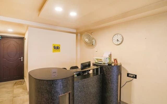 Fabhotel Dds