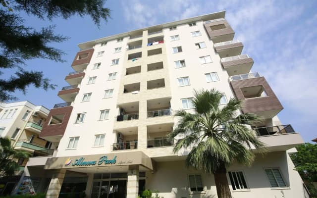 Almera Park Apart Hotel
