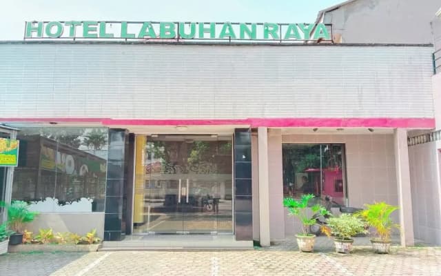 Hotel Labuhan Raya