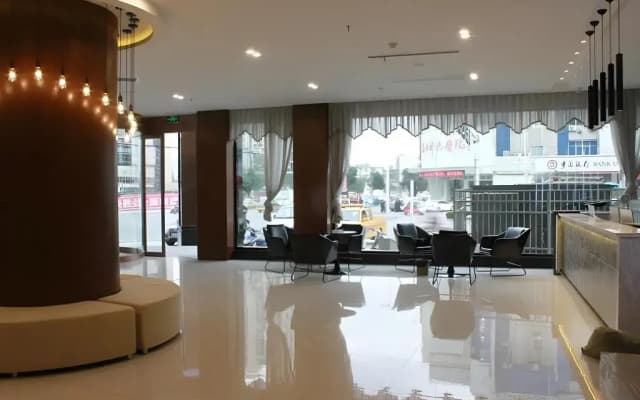 Gem Huainan Tianjia 'an District Chaoyang East Road Wanda Plaza Hotel