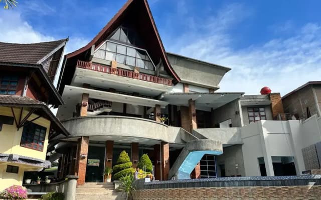  Sapadia Hotel And Cottage Parapat
