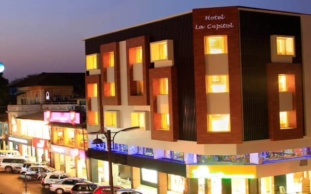 Hotel La Capitol